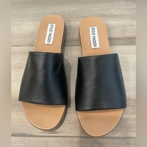 Steve Madden Karolyn Sandal - Black Leather - Size 6.5 - Brand new